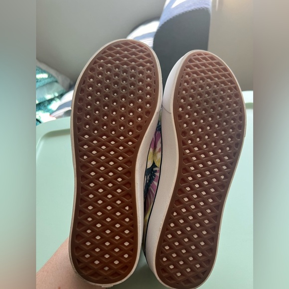 Like New Multicolor Vans - Picture 4 of 4